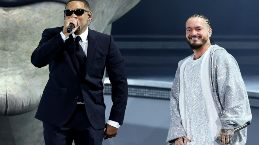 Will Smith performs alongside J. Balvin