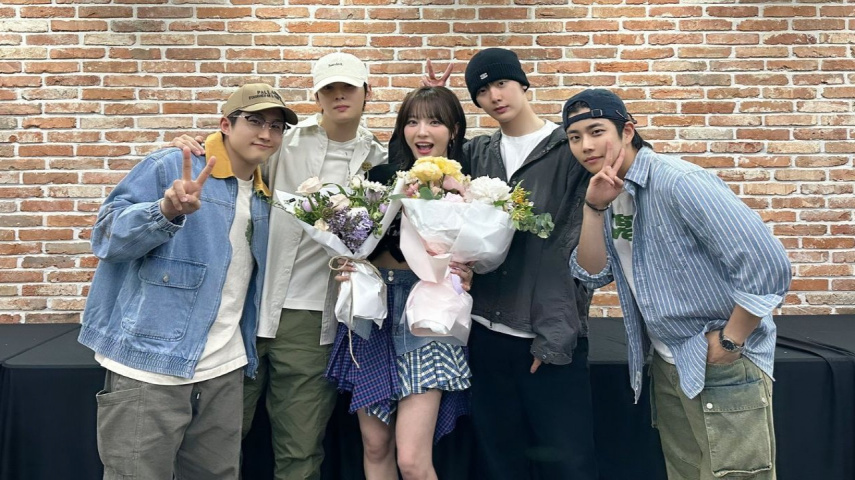 ASTRO's Cha Eun Woo, Sanha, MJ, Jinjin,  Billie’s Moon Sua (Image Credits- ASTRO's Twitter)