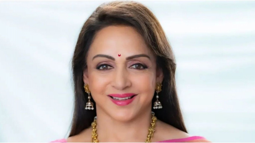 Hema Malini recalls working with Gulzar; admits it was 'little difficult' to adjust for THIS reason