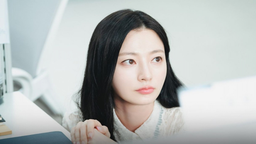 Song Ha Yoon (Image Credits- tvN)