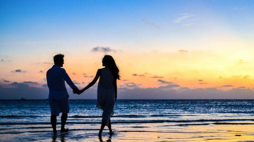 Zodiac Signs Who Foster Warmth And Sentimentality in Relationships