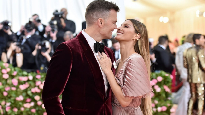 Gisele Bündchen REVEALS Meeting Tom Brady for First Time