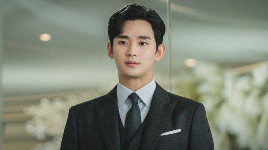 Kim Soo Hyun in Queen of Tears; Describe Courtesy: tvN