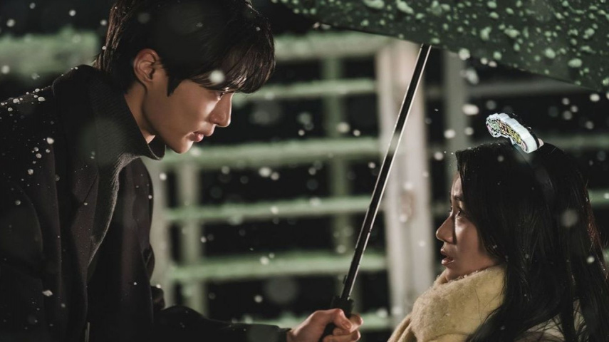 Byeon Woo Seok and Kim Hye Yoon in Lovely Runner; Image Courtesy: tvN