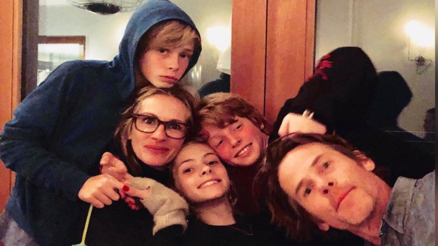 Julia Roberts with her family (Instagram)