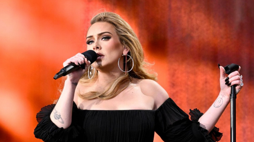 Adele postpones her Las Vegas Residency