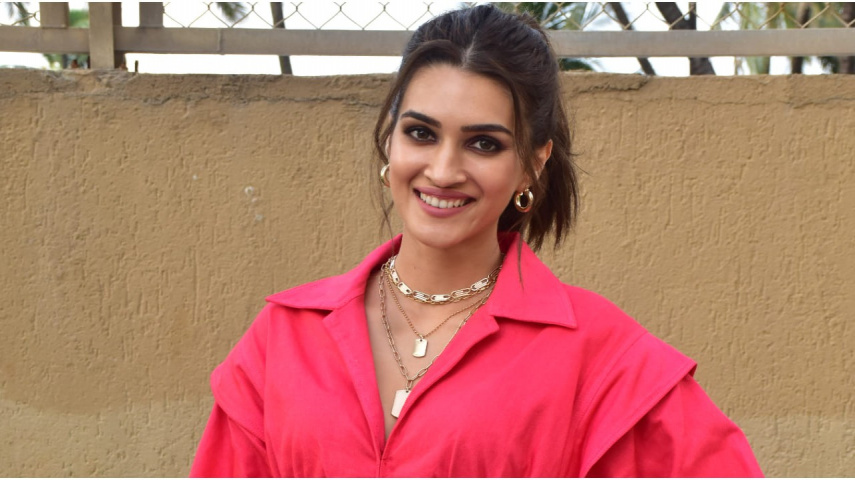 EXCLUSIVE: Kriti Sanon gets teary eyed as she wins National Award for Mimi; says 'Still sinking in because...'