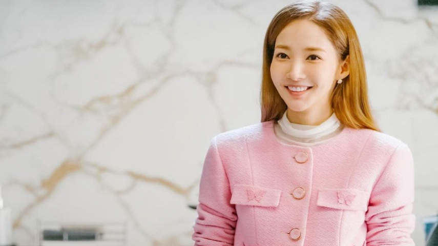 Park Min Young; Image Courtesy: Hook Entertainment's Instagram