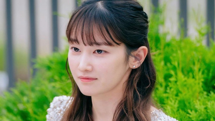 Jeon Jong Seo; Portray: ANDMARQ Leisure