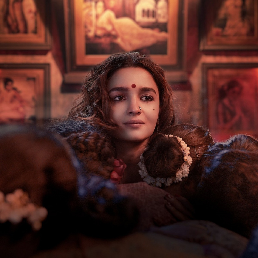 SLB&#039;s Gangubai with Alia Bhatt set to be the third widest release of pandemic in India; Targets 3000 screens