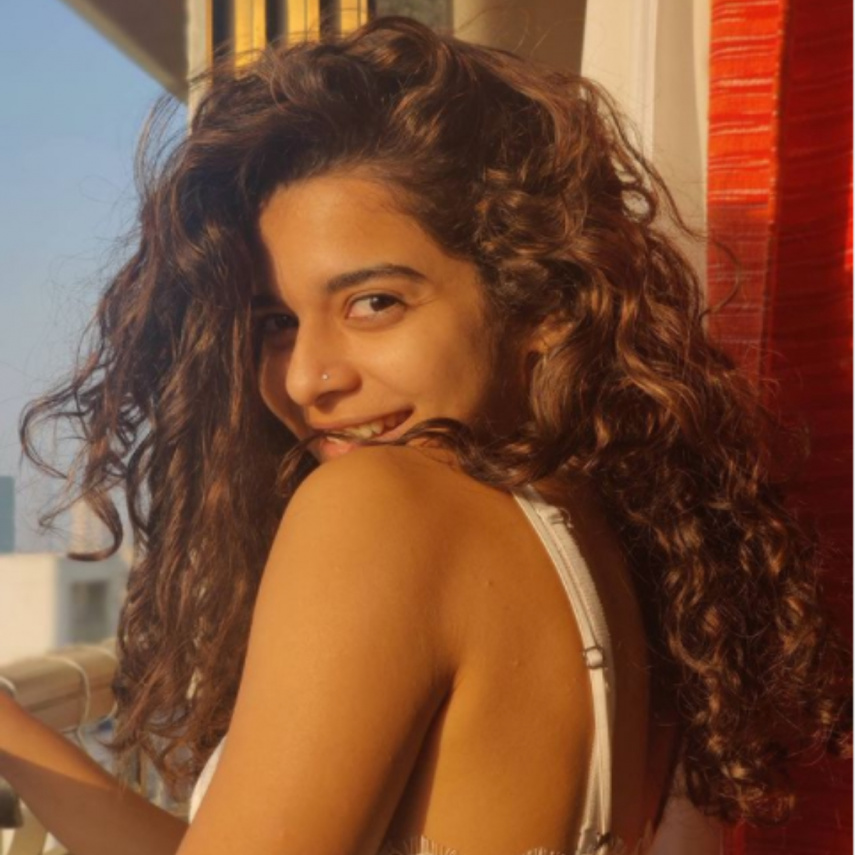 EXCLUSIVE: Mithila Palkar on how she manages her curly hair, home remedies, skincare tips & more 
