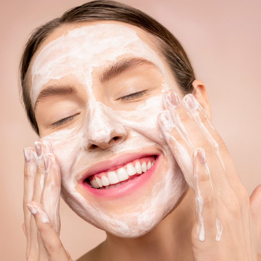 Non-comedogenic products for oily skin that keeps breakouts at bay