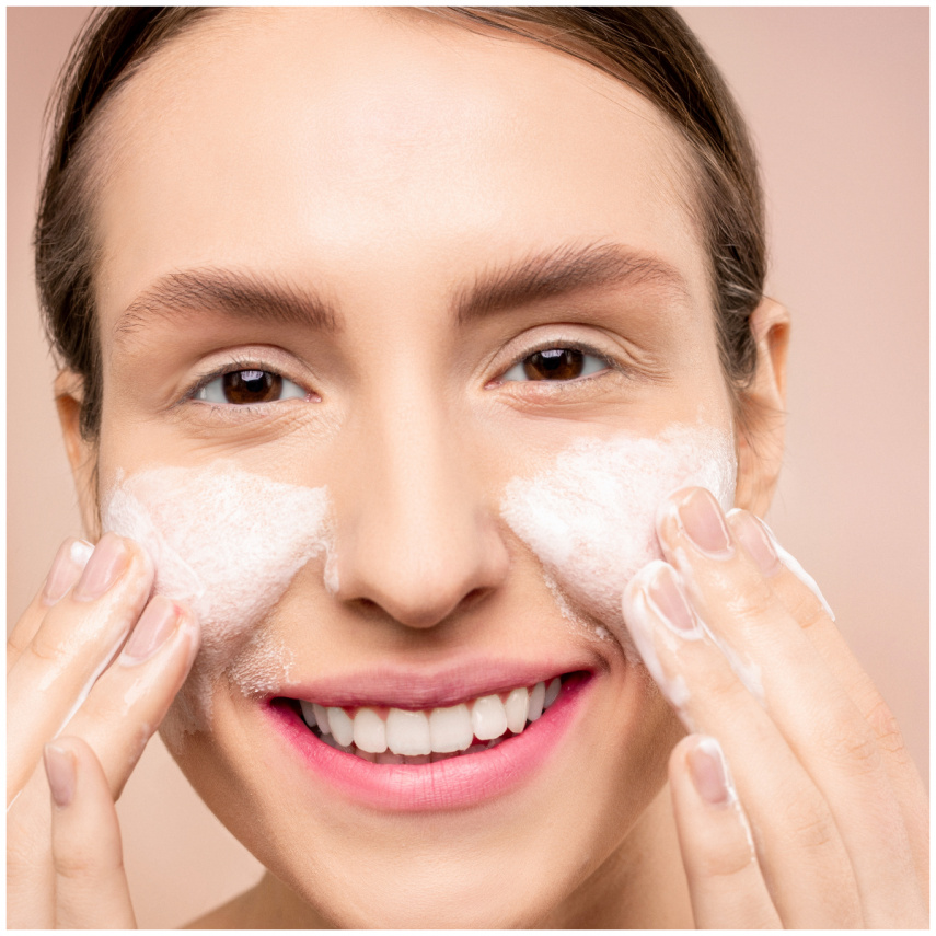 7 Best Skincare products for dry skin 