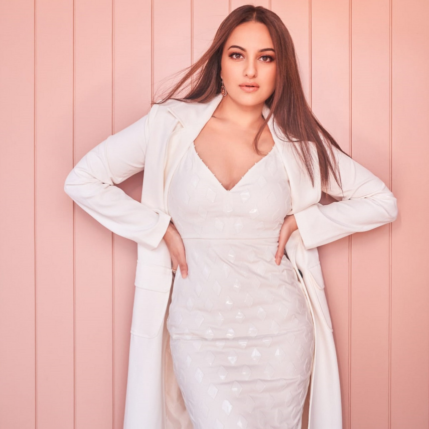 EXCLUSIVE: Sonakshi Sinha to wrap up Double XL by November end – Gearing up for 2022 release